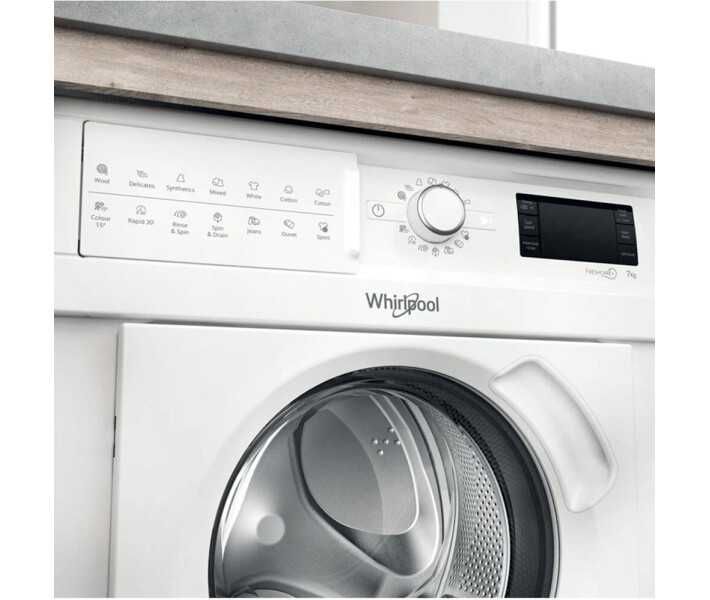 Пральна машина вбудована Whirlpool WMWG71484E