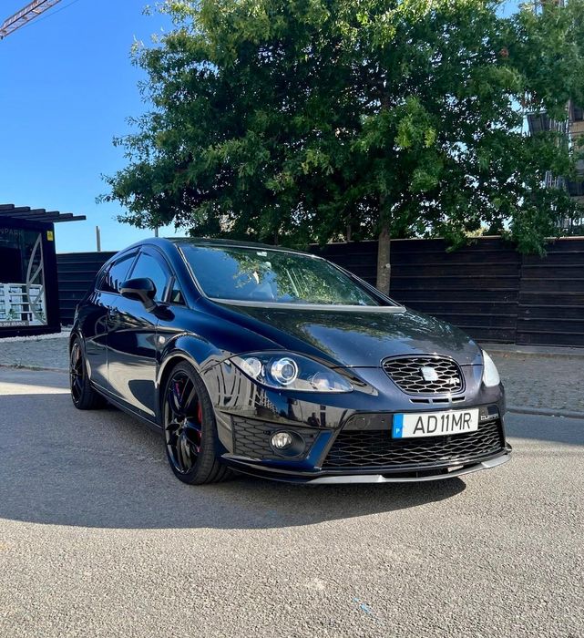 Leon Cupra R 2011