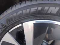 Opony letnie 215/50 R18