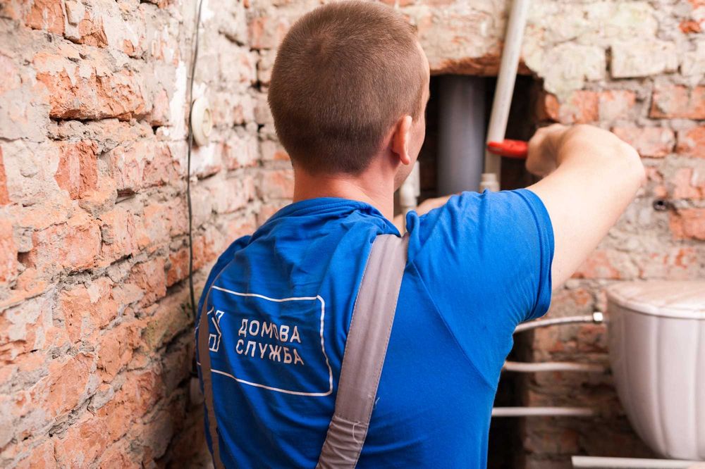 Монтаж, заміна труб водопостачання  та каналізації. Монтаж опалення