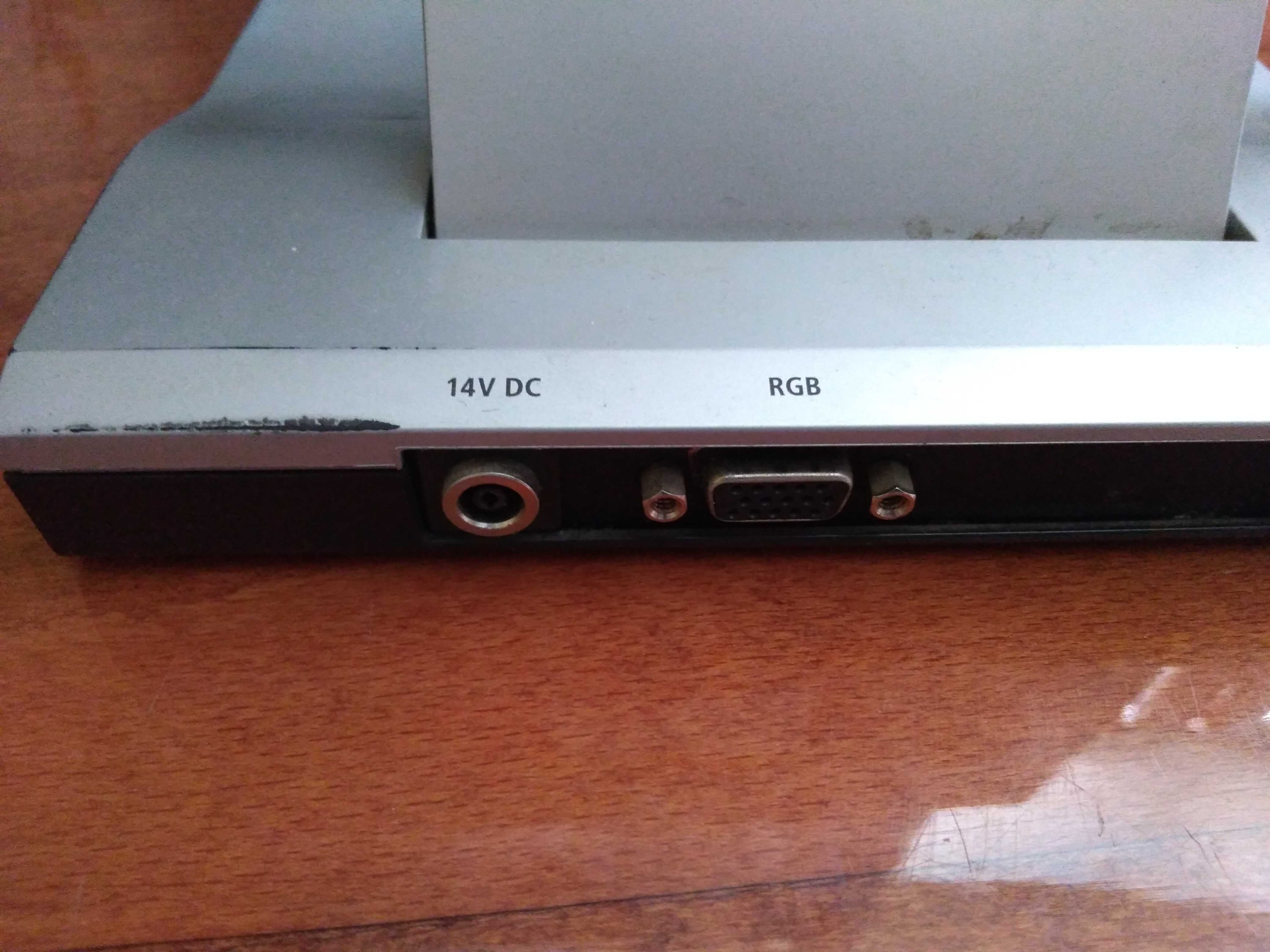 Монитор Samsung SyncMaster 152B