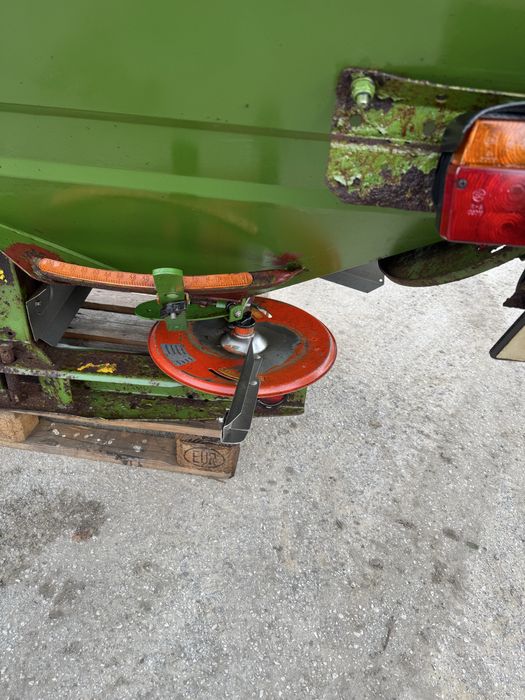 W ofercie Rozsiewacz amazone ZA M compact 1000 z nadstawką