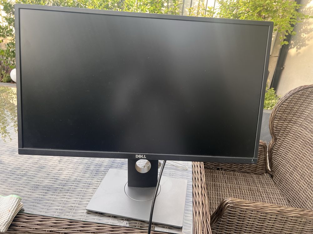 Monotor Dell P2717H