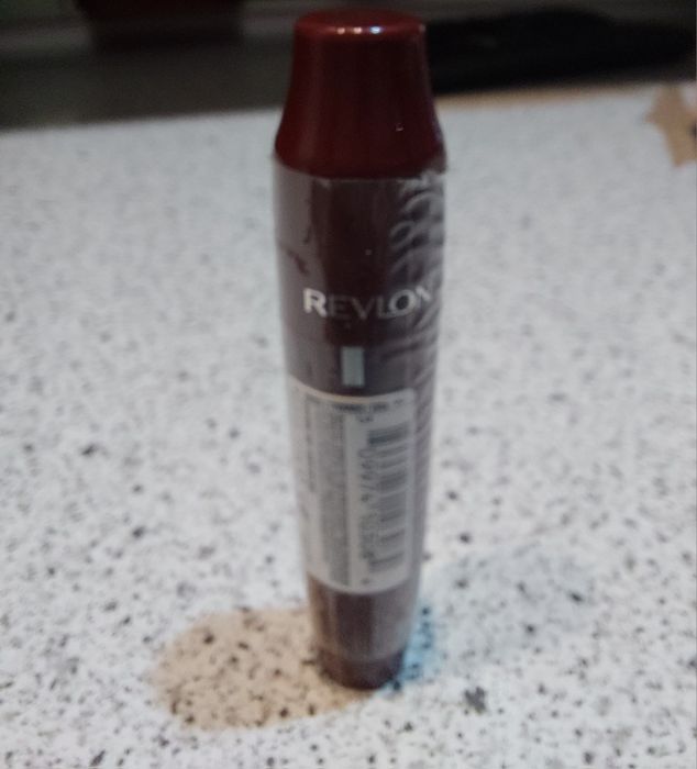 Revlon pomadka do ust