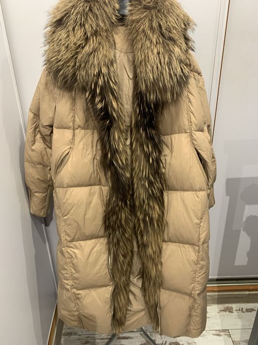 Płaszcz puchowy z szalem