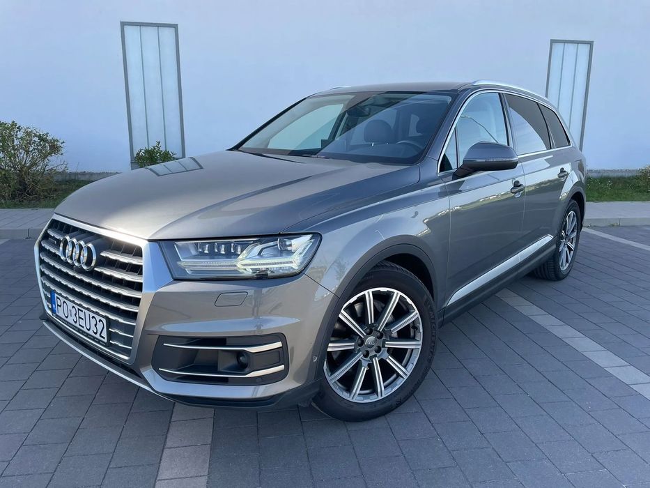 Audi Q7 Bezwypadkowy VAT23%, świeżo po serwisie, aktywny tempomat, martwe pola