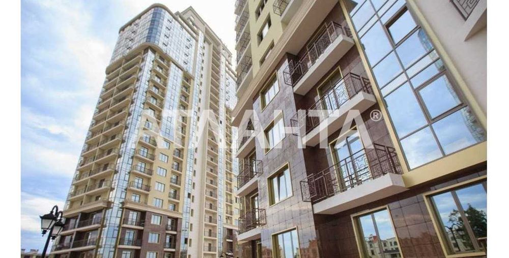 Продам 2 комнатную квартиру с видом на море!