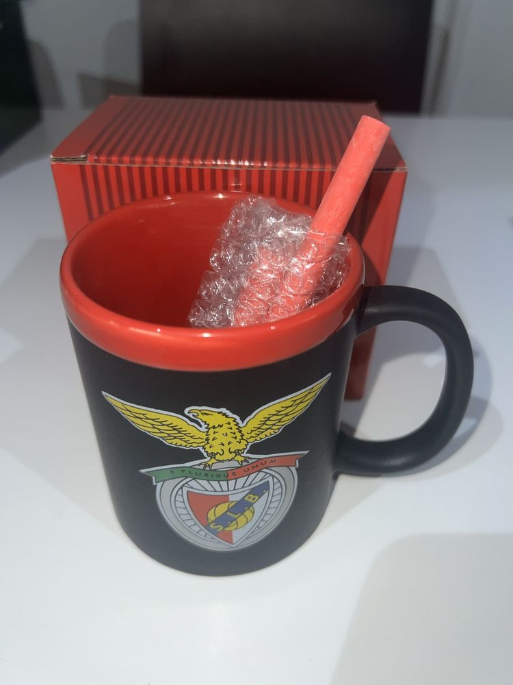 Caneca benfica com giz