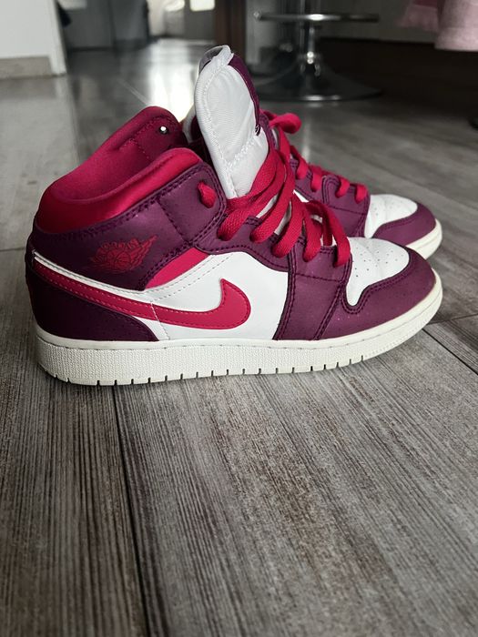 Nike Air Jordan 1 Mid