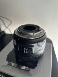 Canon EF 35mm F2 IS