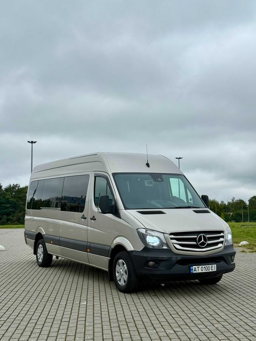 Оренда мікроавтобуса 8+1 • Подобово • З водієм або без • Львів