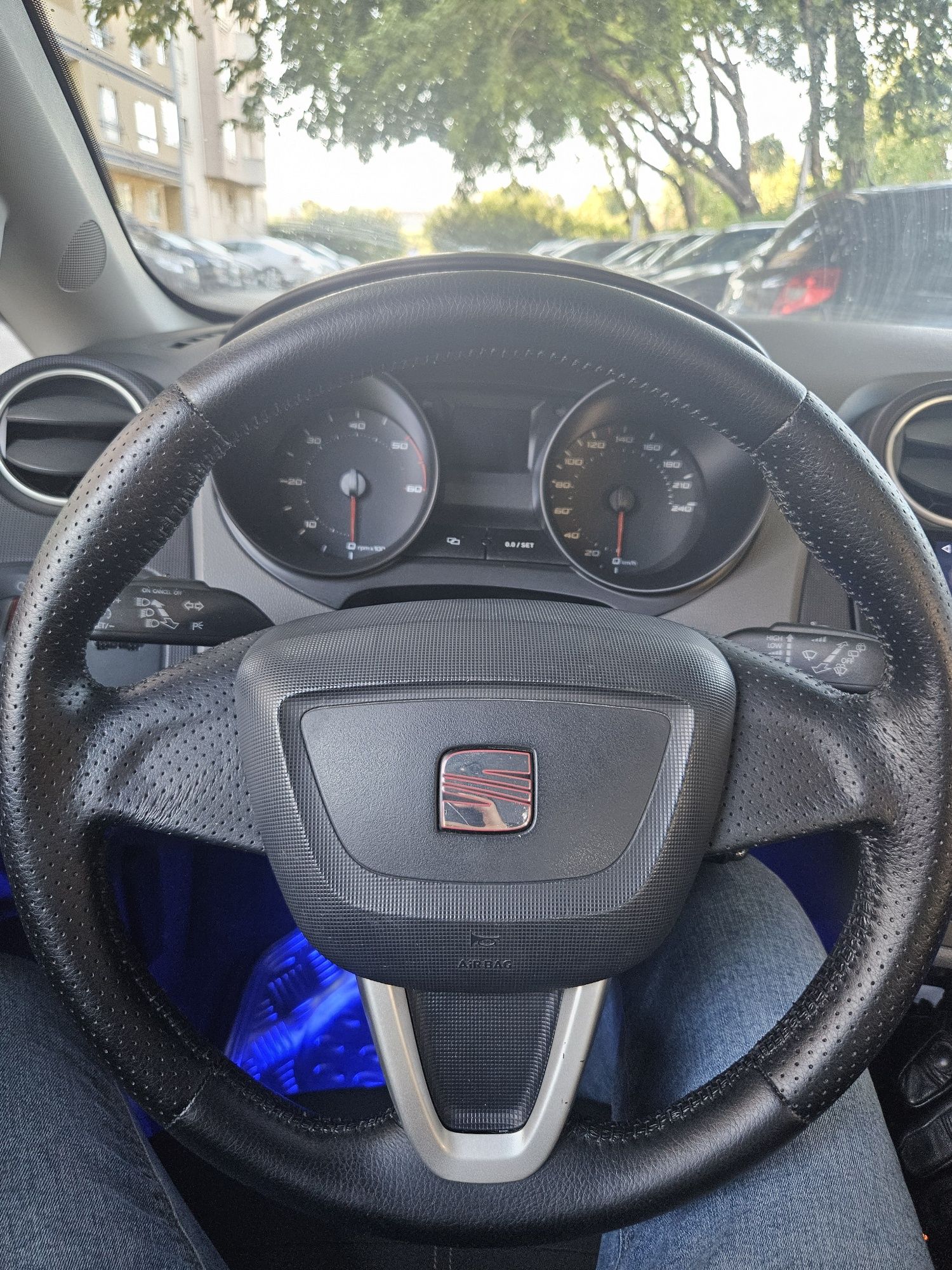 Seat Ibiza 1.2 TDI (COM GARANTIA de Stand)