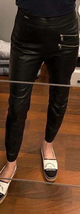 Guess spodnie skórzane