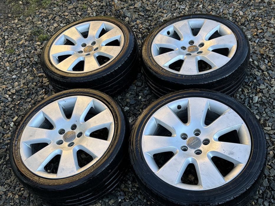 ALUFELGI Oryginalne Audi A6 C6 A8 D3 A4 B7 18 cali ET48 8J 57.1 5x112
