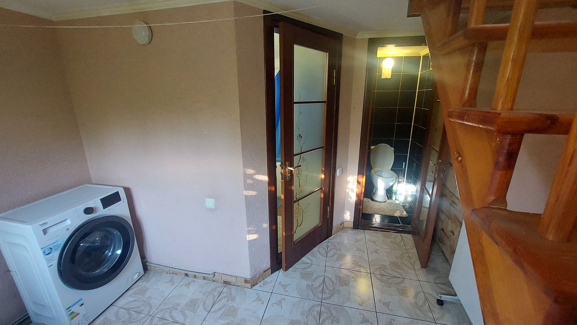 Продам 3-кімнатну квартиру. Вул.Коцюбинського,72.