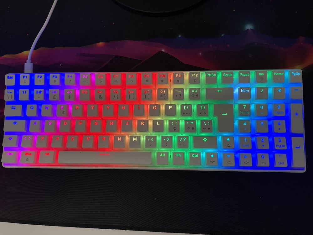 Teclado Mecânico Mars MKUltra