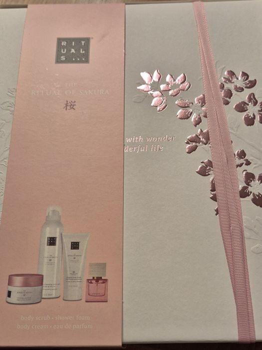 Rituals sakura zestaw z perfumami