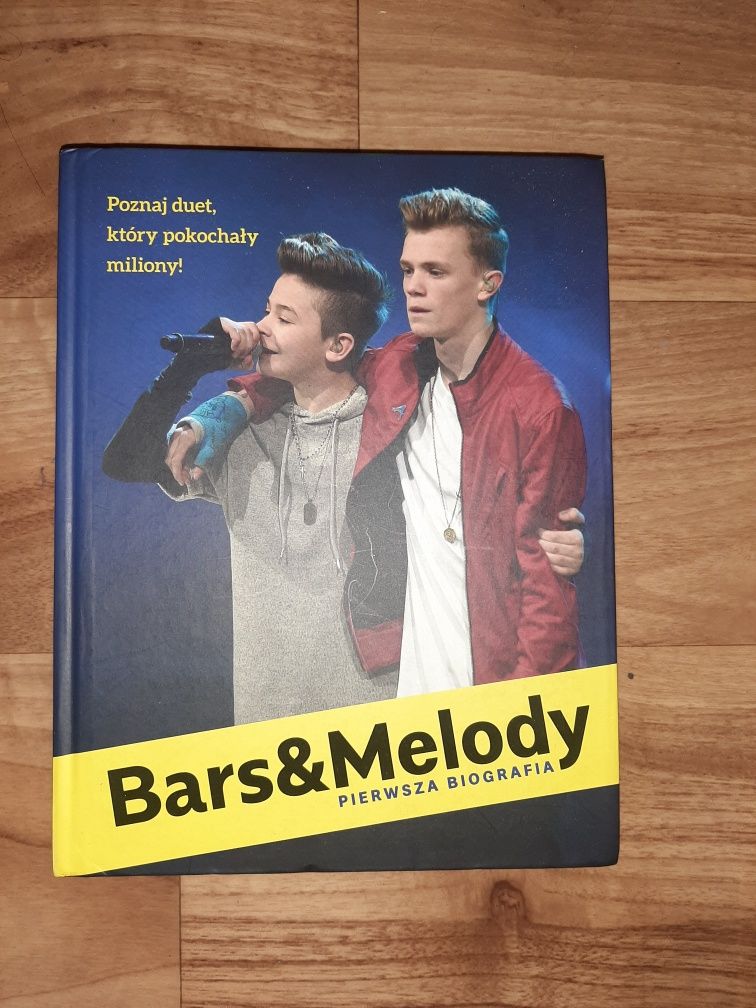 Biografia oraz płyta Bars & Melody