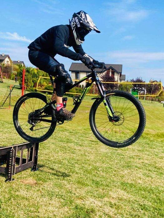 Skocznia Rowerowa Rampa Kicker Hopper MTB Hulajnoga BMX Dirt XC Enduro