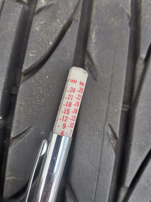 4 Opony letnie Bridgestone Dueler H/P Sport 215/60 R17 96H