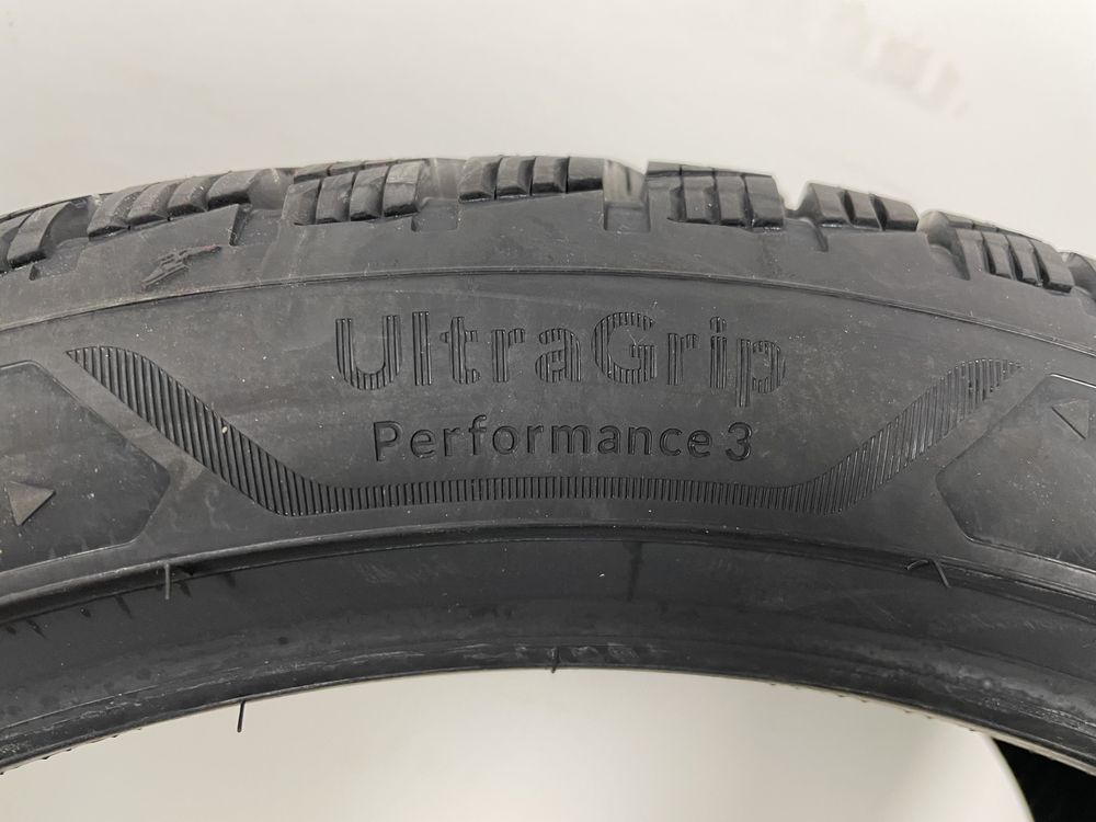225/40R18 92V Goodyear UltraGrip Performance 3 23rok NOWE!!!