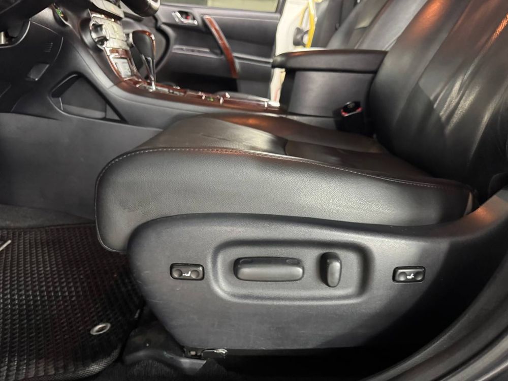 Toyota highlander 3.5 2012