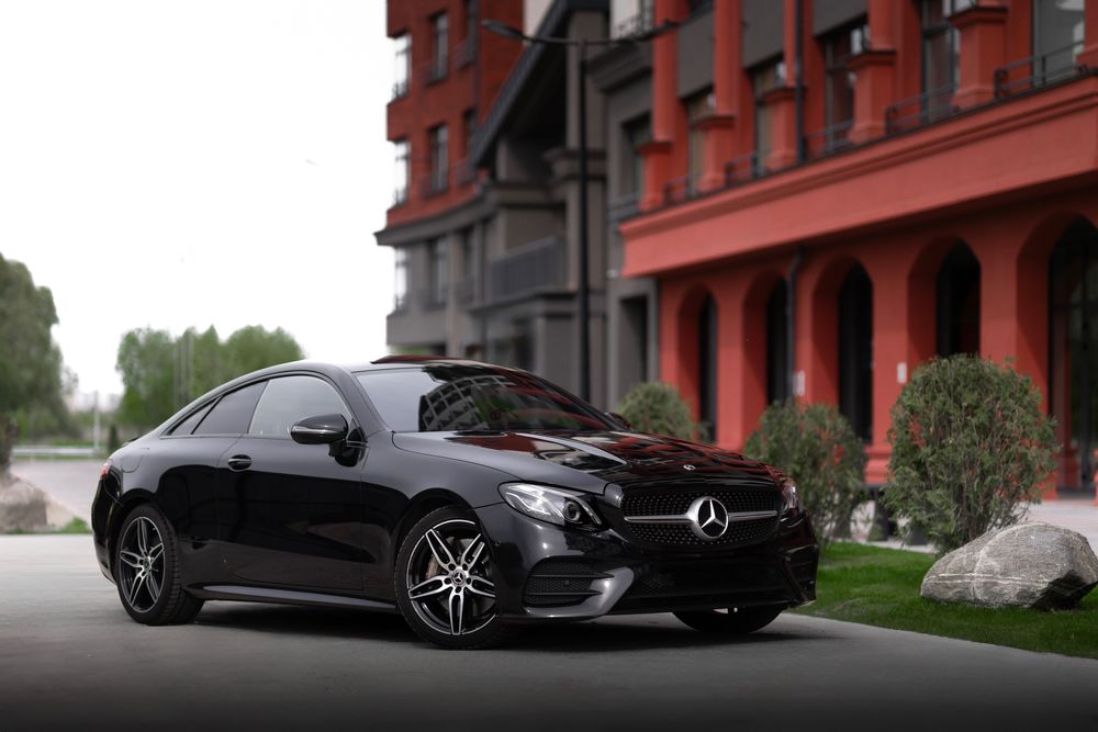 Оренда автомобіля/прокат авто Mercedes E class