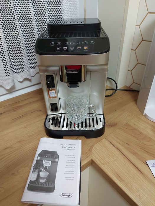 Ekspres DeLonghi stan bardzo dobry