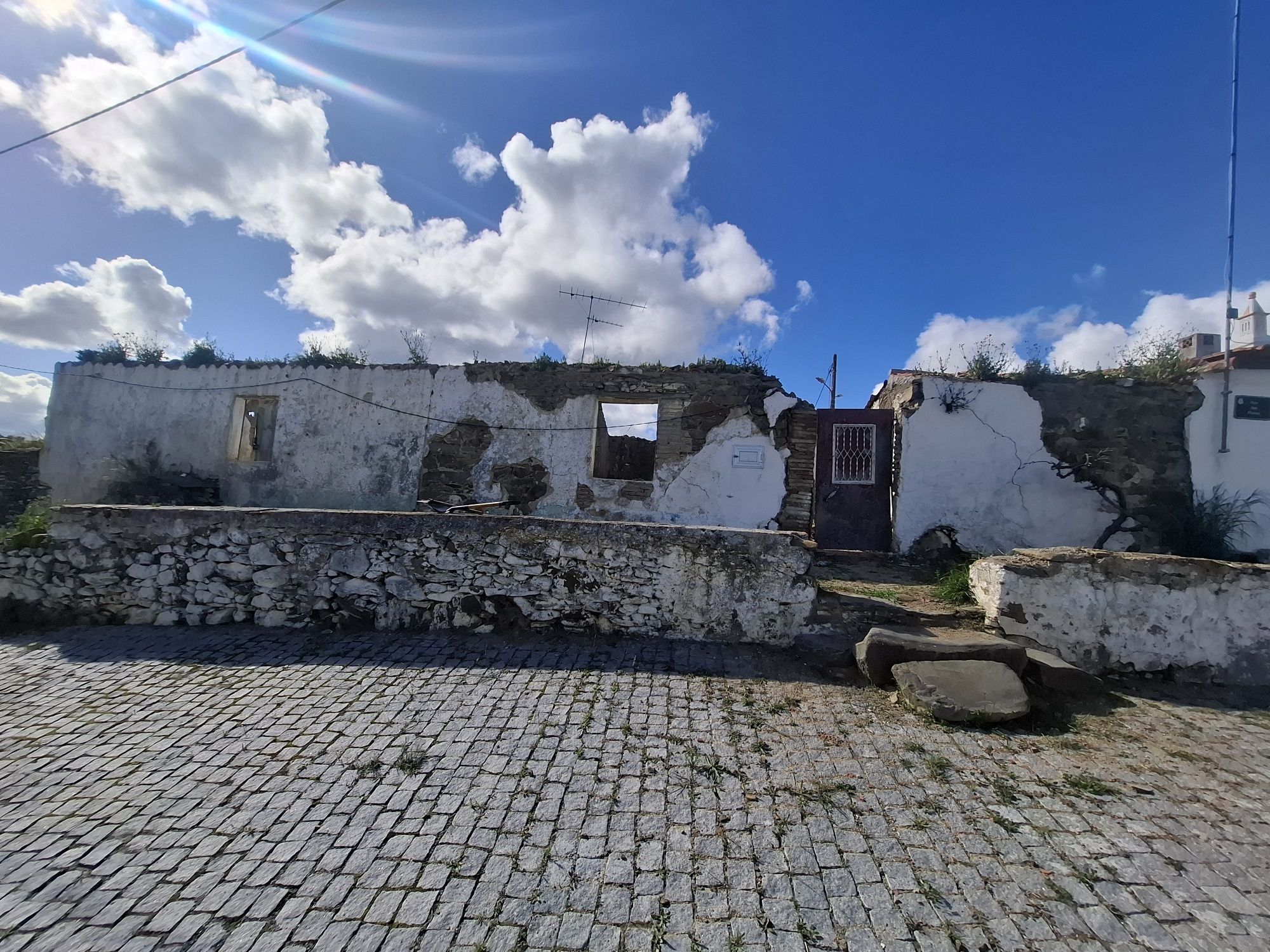 Casa em ruina 274m