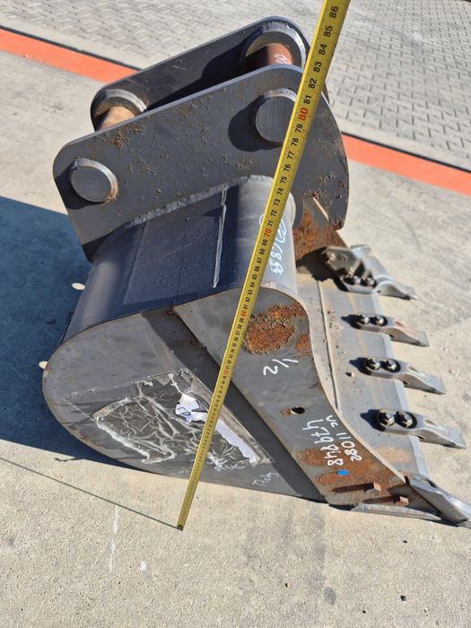 Nowa łyżka koparki zęby szerokość 75 80 60cm JCB VOLVO CAT sworzeń 60