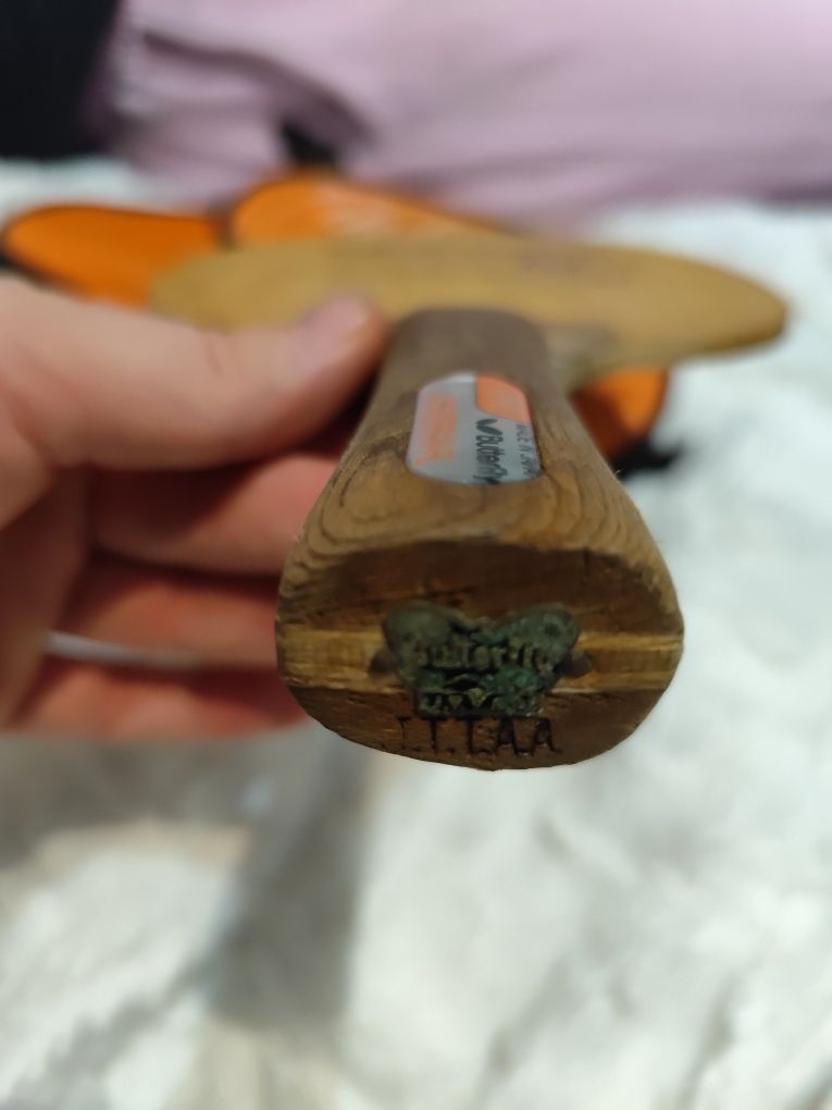 Deska z czarną blaszką Butterfly Jonyer H-FL