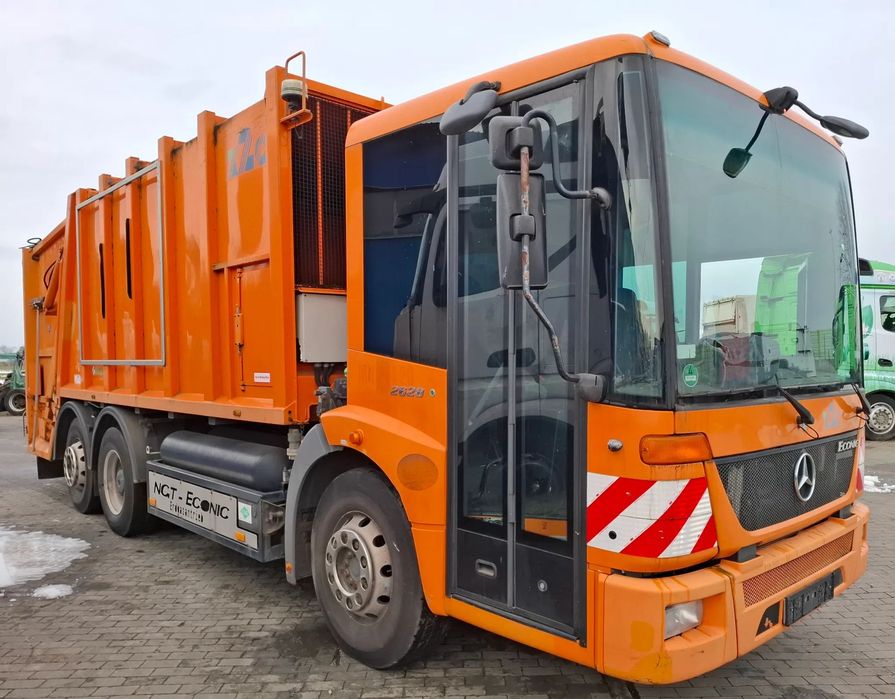 Sprzedam na CZĘŚCI Mercedesa-Benz Econic 2628 z zabudową śmieciarki HALLER
