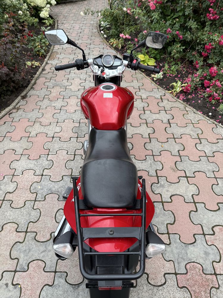 Suzuki GSR250 розмитнений