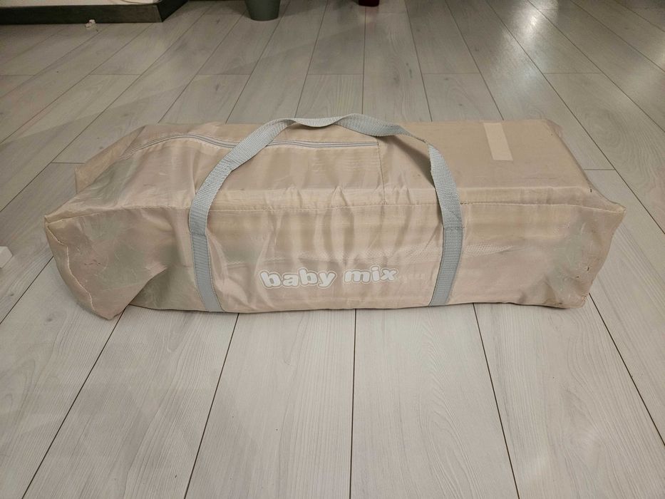 Łóżeczko turystyczne dziecięce