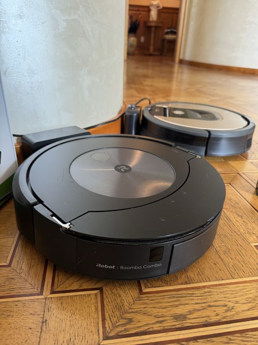 Робот пылесос iRobot Roomba Combo 2 штуки