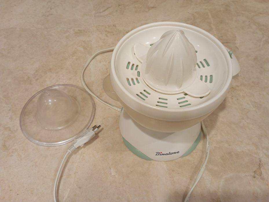 Соковыжималка, цитруспресс, соковыжималка для цитрусовых Binatone