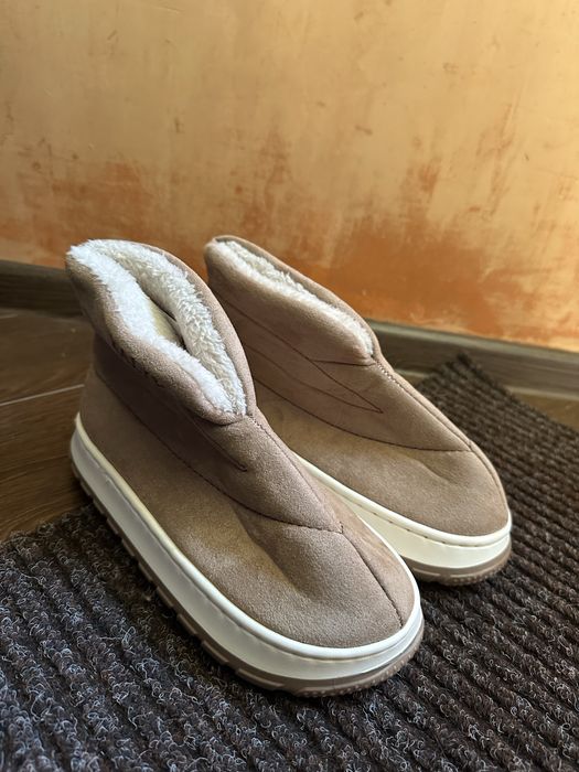 Весняні черевики з тканини