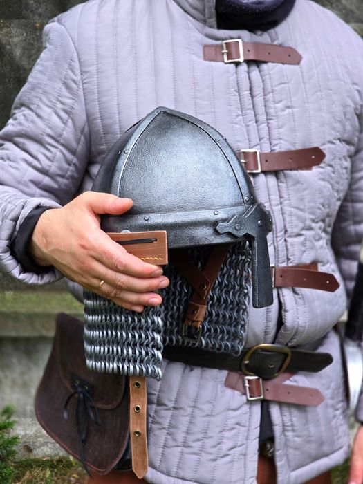 Норманський Шолом (назальний шолом) косплей Ева Фоам