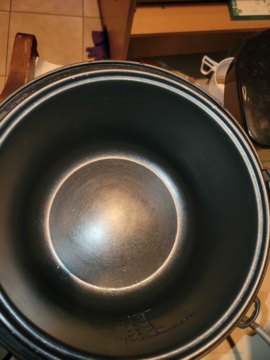 Мультіварка БУ у гарному стані