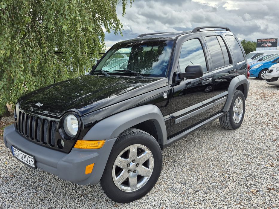 Jeep Luberty 2.8 Diesel !! Automat !! 4x4 !! Zadbany !!