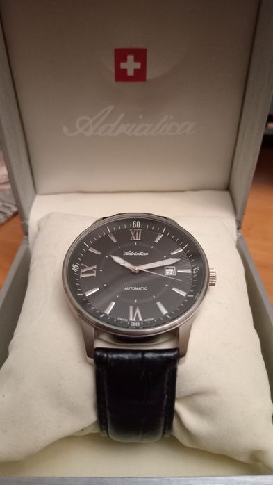 Швейцарський годинник Adriatica Automatic механіка автопідзавод