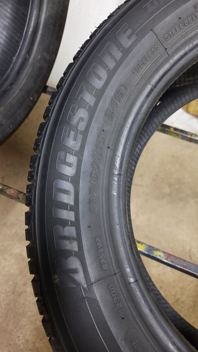 Шини, резина літні 185 60 15 Bridgestone B250