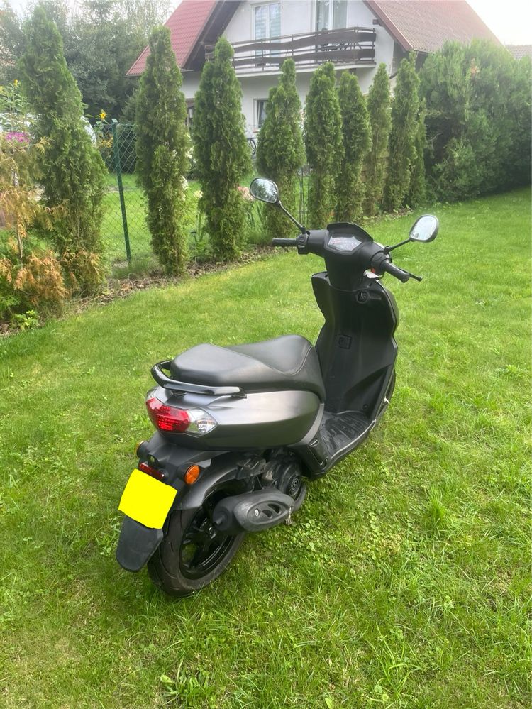 Peugeot kisbee 50 jak nowy 2021 rok 2600km zadbany piekny led nowy