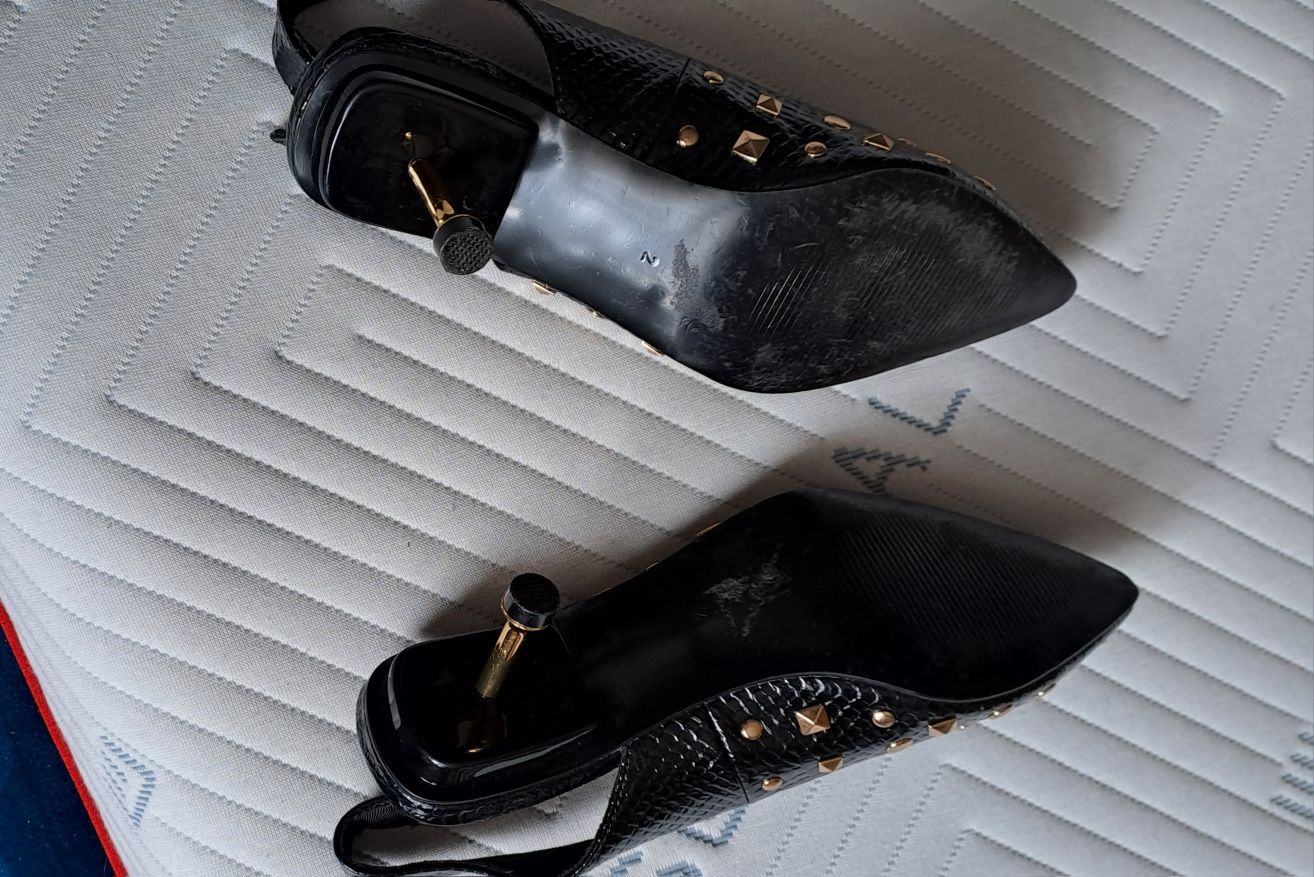 Buty Asos unikatowe ćwieki czarne czółenka