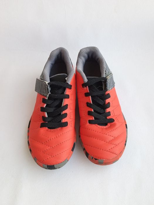 Футзали Decathlon 28 розмір