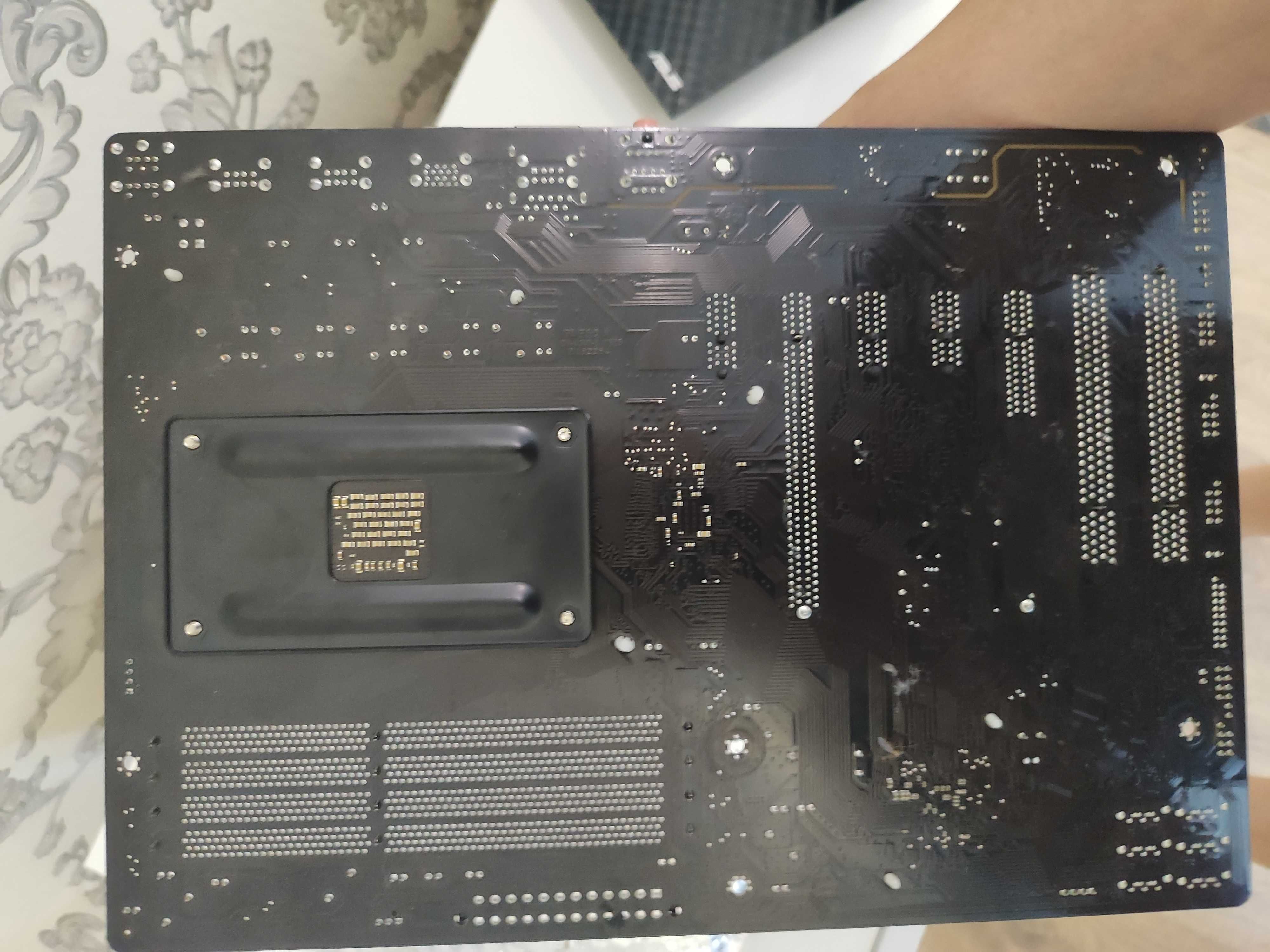 Ком-т AM3+ Gigbyte GA-970A-DS3P, Fx4300 (4 ядр/4пот ,4 ГГц)+ 6gb ddr3