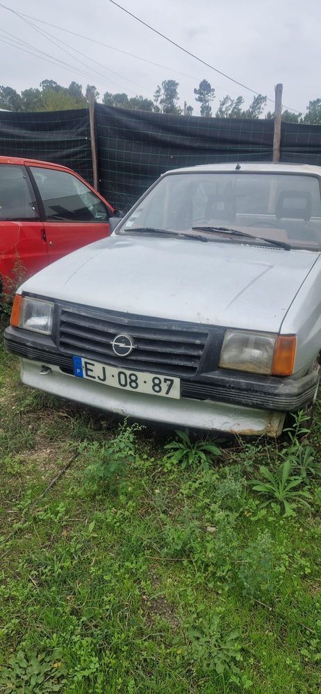 Opel corsa A Luxus peças
