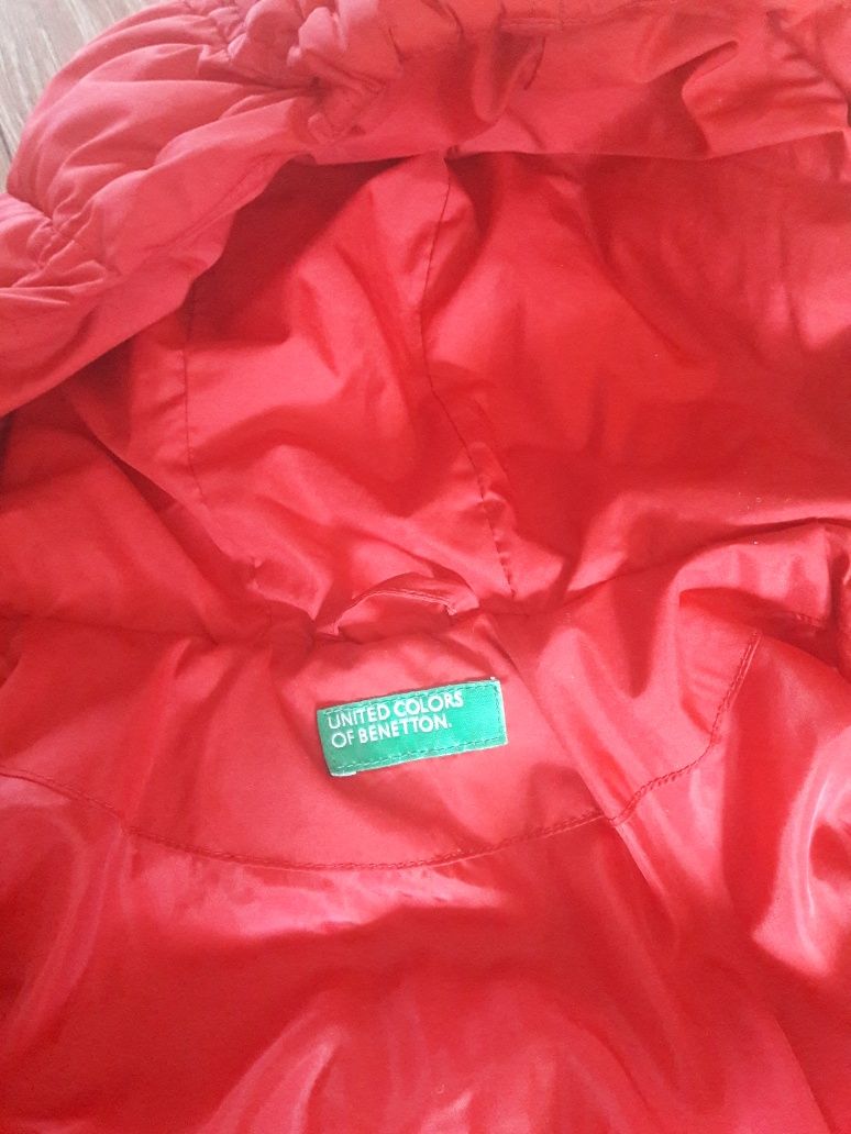 Kurtka zimowa Benetton r. 80 czerwona, pikowana