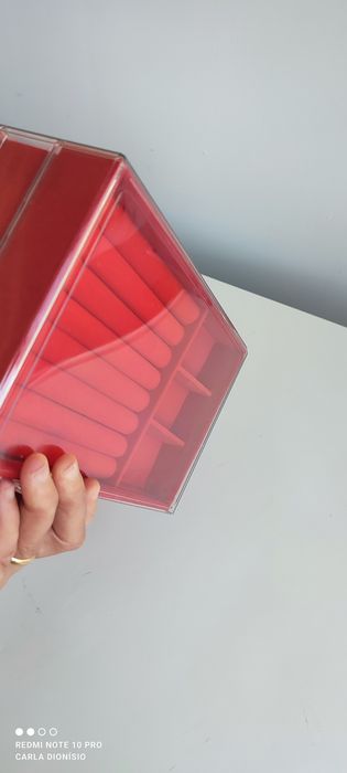 Caixa acrílica com 3 gavetas de veludo nova a estrear