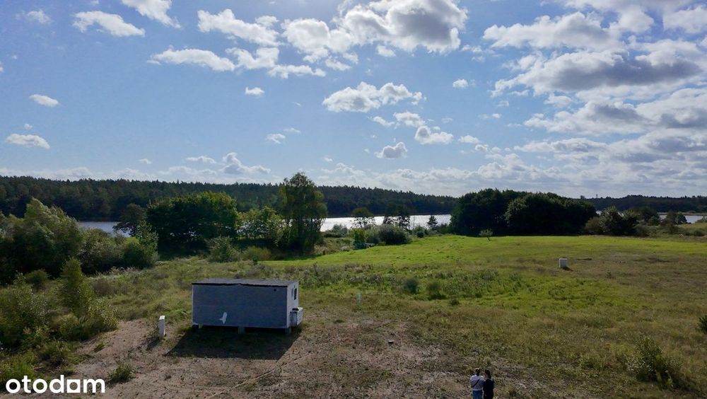 Widok, który zachwyca – działka nad Jeziorem